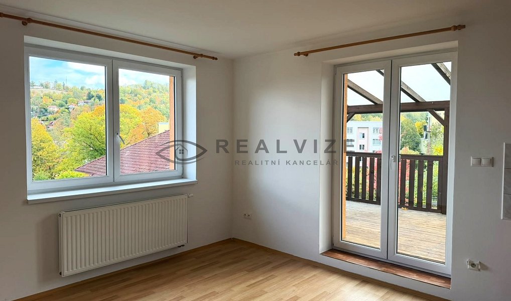 Pronájem bytu 2+kk 61 m², Český Krumlov – náhled fotky 2