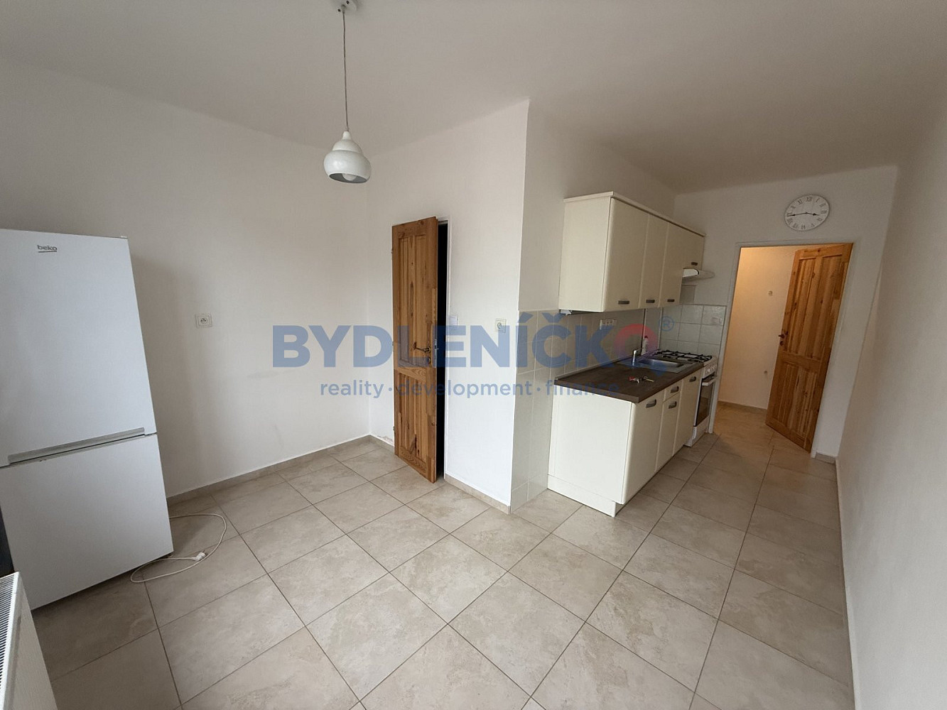 Pronájem bytu 2+1 62 m² — photo 3