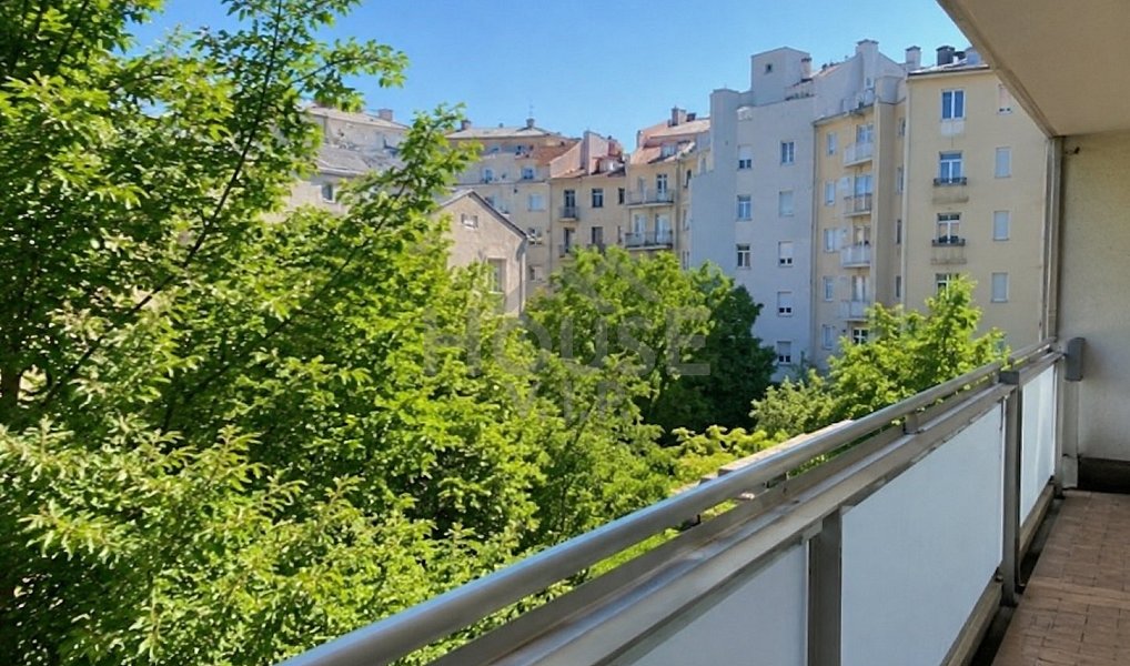 Prodej bytu 5+kk 113 m², Praha – náhled fotky 27