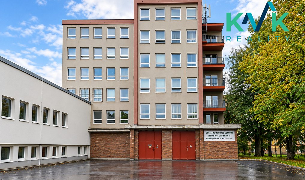Pronájem komerčního prostoru, 195 m², Sokolov
