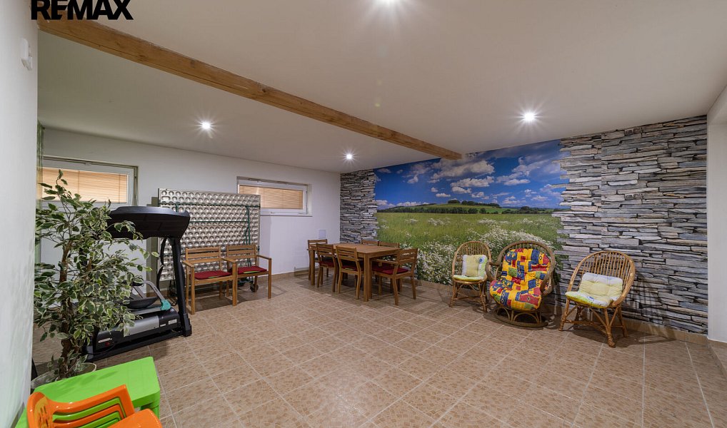 Prodej domu 850 m² s pozemkem 1 719 m², Velké Losiny – náhled fotky 11