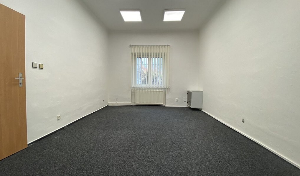 Prodej kanceláře 615 m², Ostrava – náhled fotky 15