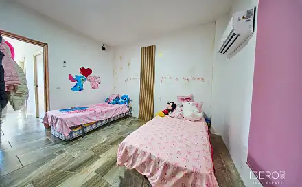 Prodej domu 214 m² s pozemkem 115 m², Granada, Španělsko