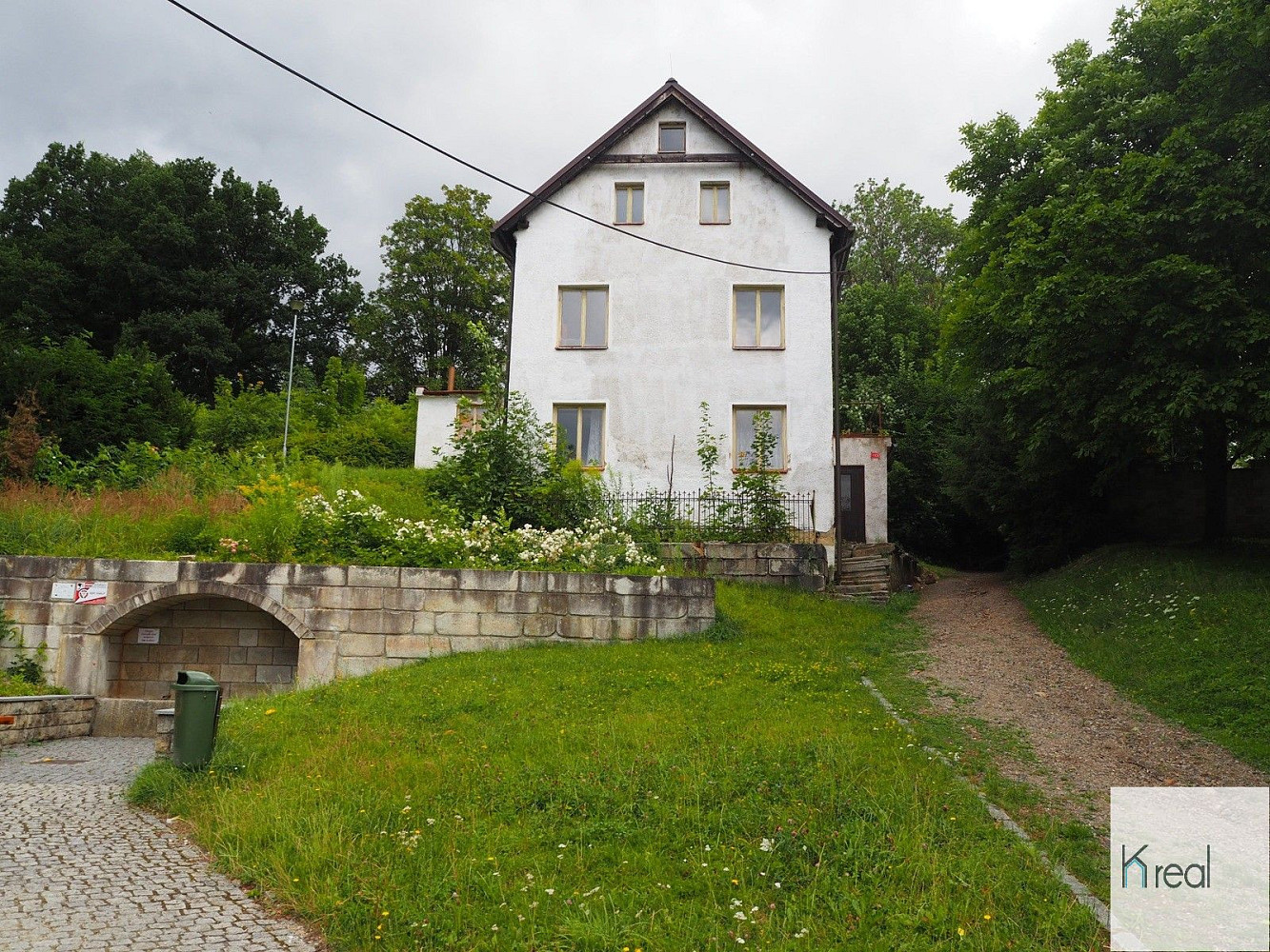 Prodej domu 233 m² s pozemkem 1 057 m²