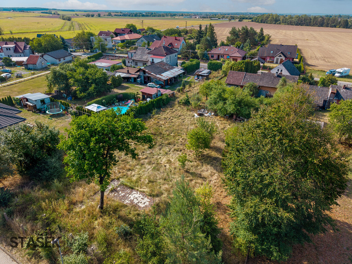 Prodej stavebního pozemku 1 415 m²