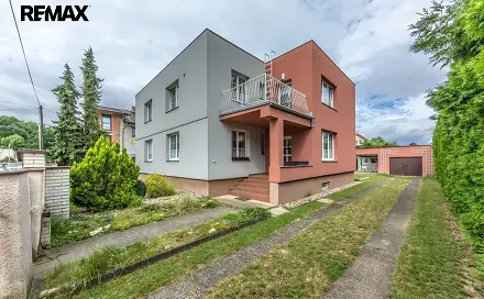 Prodej domu 216 m² s pozemkem 905 m², Klatovská, Praha 4 - Kunratice