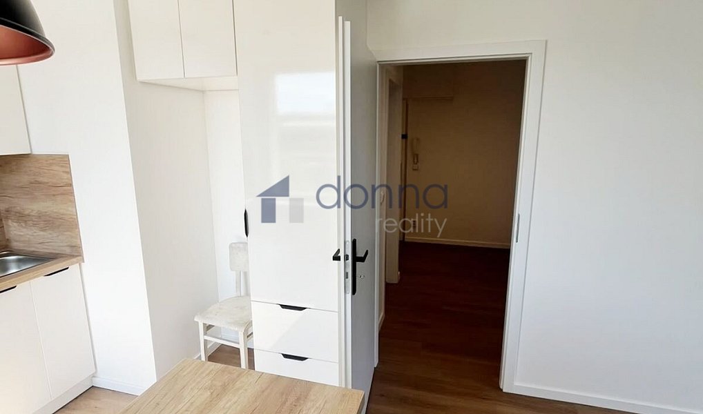 Pronájem bytu 2+kk 48 m², Praha – náhled fotky 4