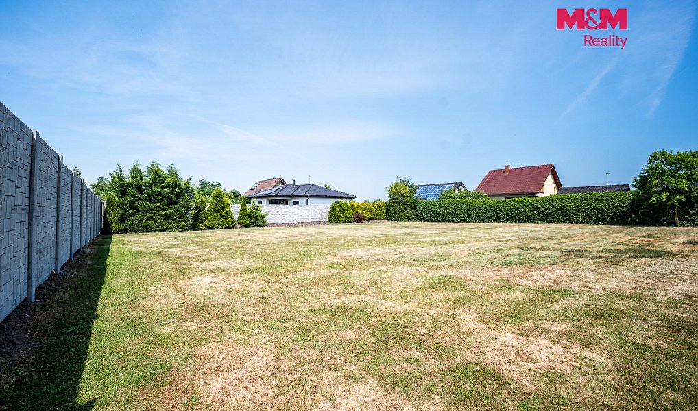 Prodej stavebního pozemku 1 045 m², Martinice – náhled fotky 6