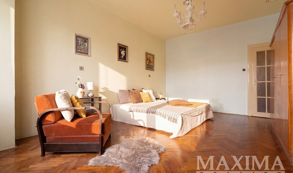 Prodej bytu 4+1 115 m², Praha – náhled fotky 2