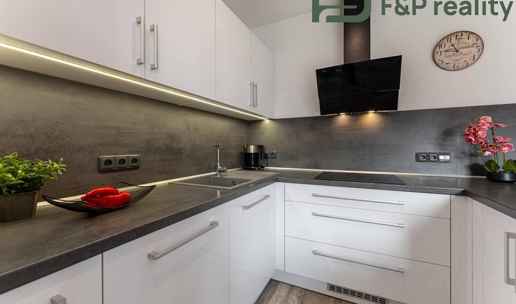 Prodej domu 180 m² s pozemkem 149 m², Přelouč – náhled fotky 16