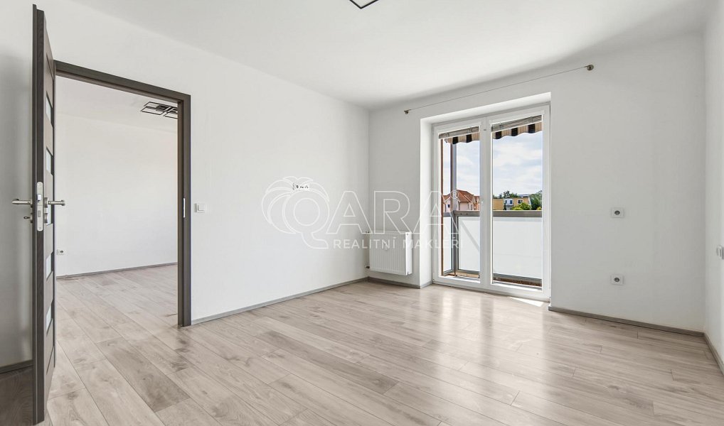 Prodej bytu 2+1 55 m², Hradec Králové – náhled fotky 14