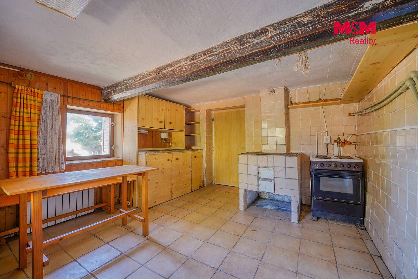 Prodej domu 143 m² s pozemkem 1 261 m² – fotografie 2