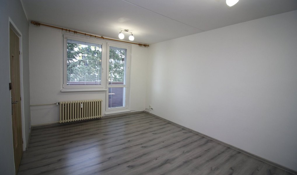 Pronájem bytu 2+1 56 m², Velké Opatovice – náhled fotky 5