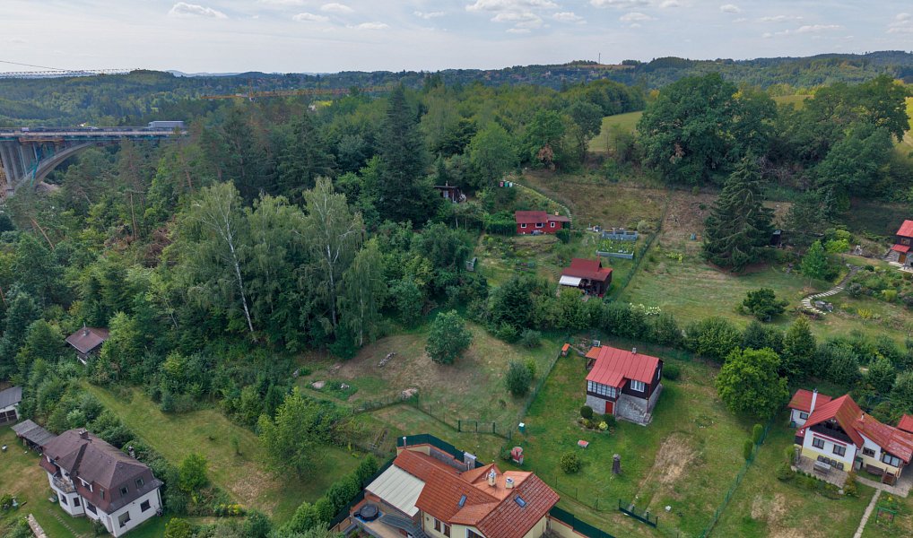 Prodej stavebního pozemku 1 897 m², Hrusice – náhled fotky 6