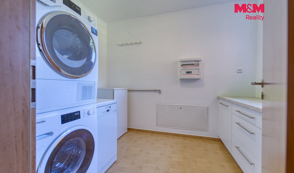 Prodej domu 216 m² s pozemkem 2 272 m², Bohutín – náhled fotky 13