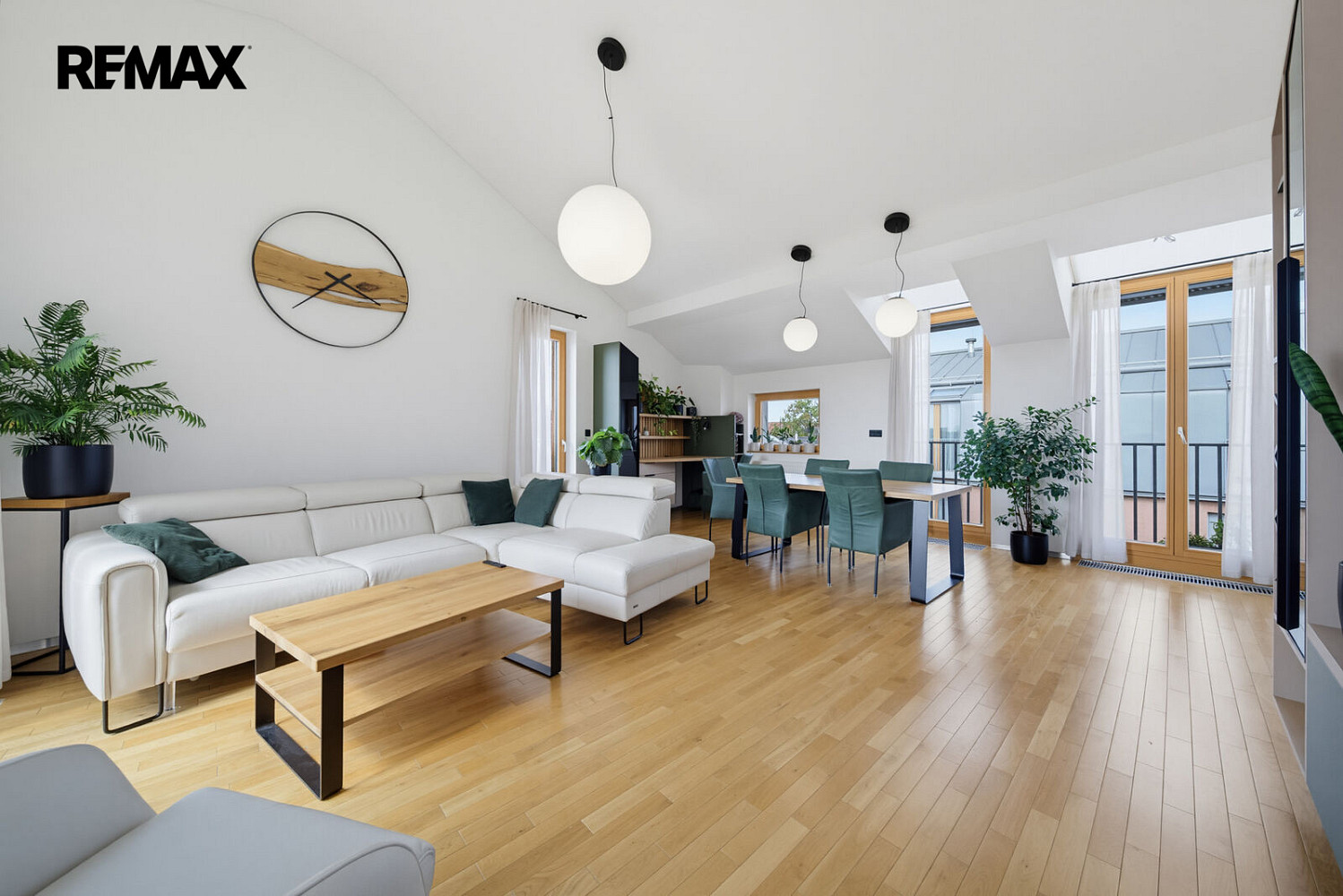 Prodej bytu 4+kk 138 m² – fotografie 2