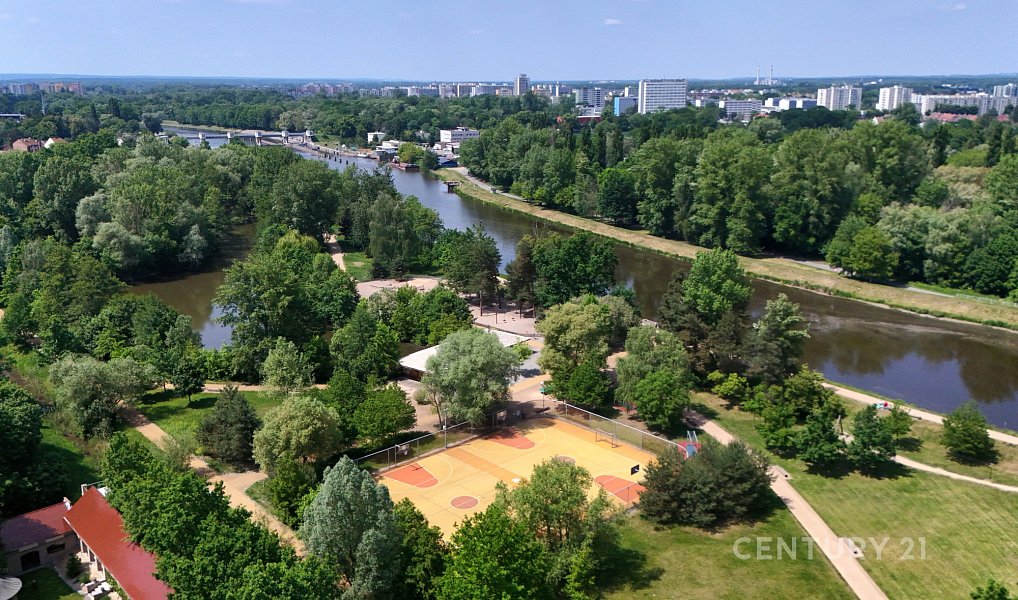 Prodej domu 141 m² s pozemkem 5 016 m², Pardubice – náhled fotky 24