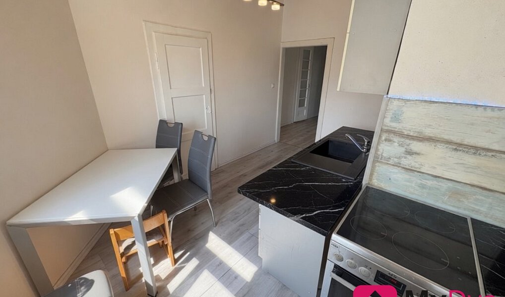 Prodej bytu 3+1 88 m², Znojmo – náhled fotky 4