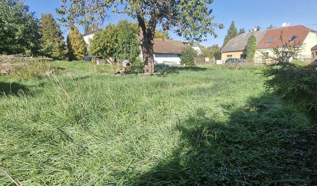 Prodej stavebního pozemku 770 m², Dýšina – náhled fotky 3