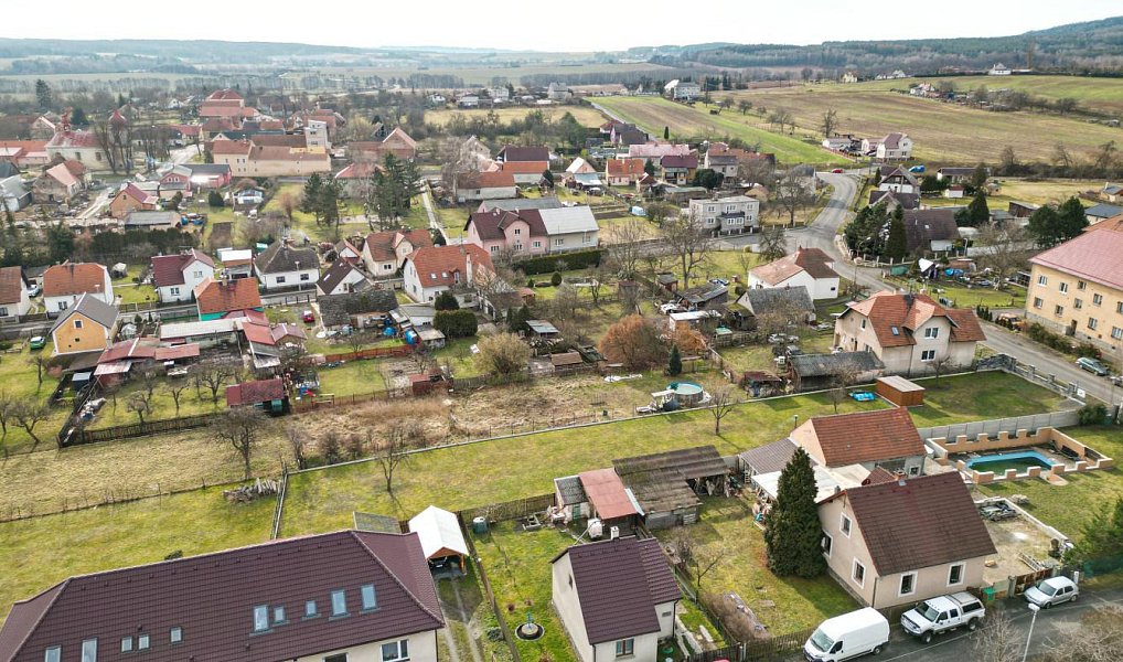 Prodej stavebního pozemku 1 542 m², Blatno – náhled fotky 6