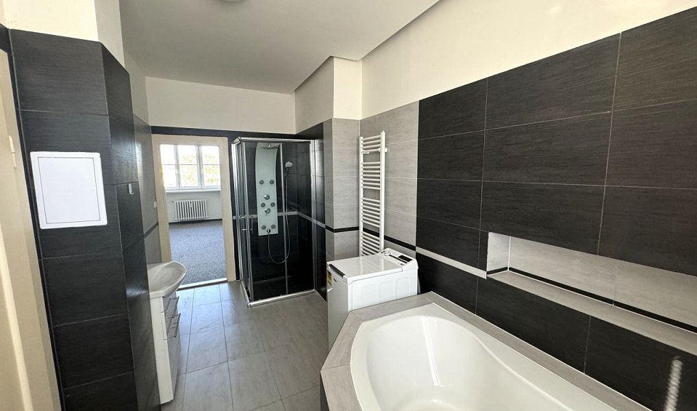 Pronájem bytu 3+1 80 m², Ostrava – náhled fotky 12