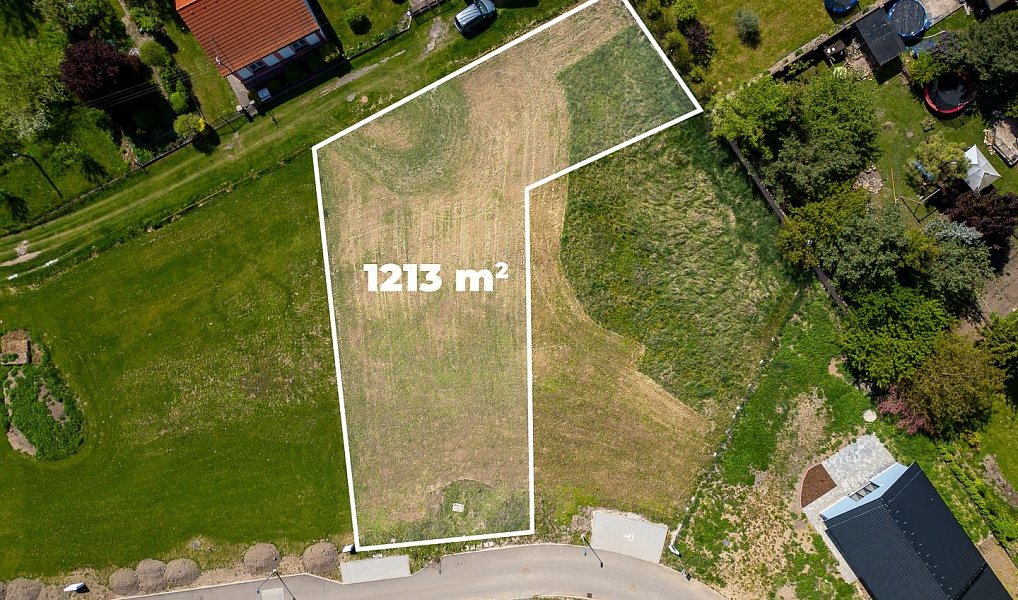 Prodej stavebního pozemku 1 213 m², Dubany – náhled fotky 2