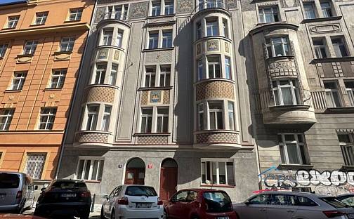 Prodej bytu 1+kk 22 m², Sochařská, Praha 7 - Bubeneč