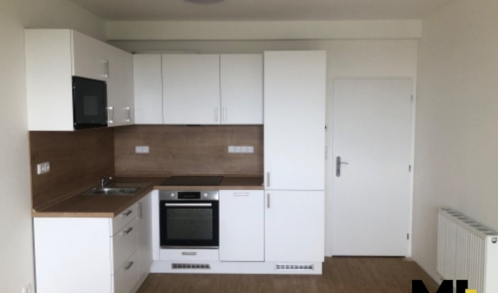 Prodej nájemního domu, činžáku 986 m², Skořenice – náhled fotky 11