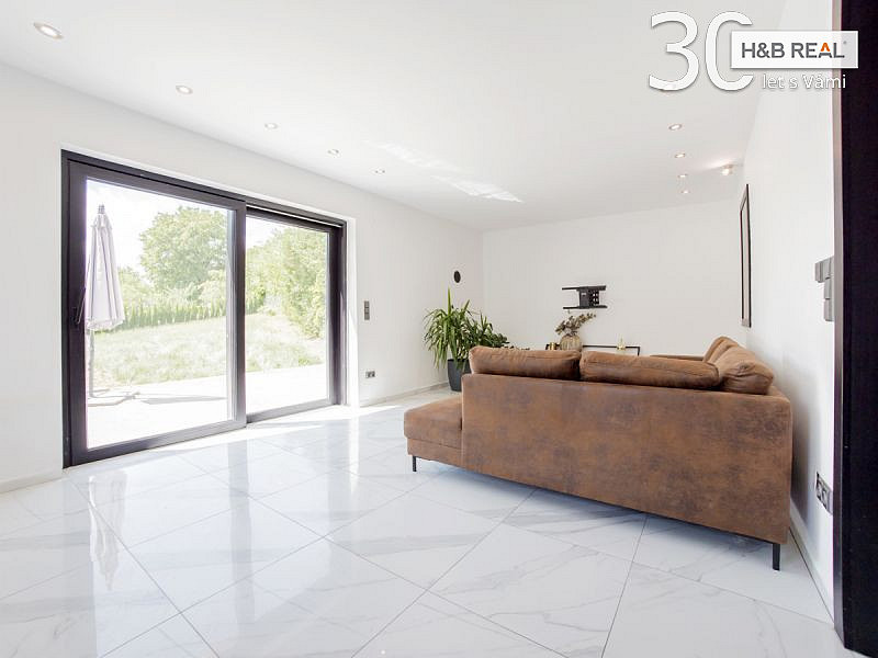 Prodej domu 300 m² s pozemkem 1 220 m² – fotografie 5