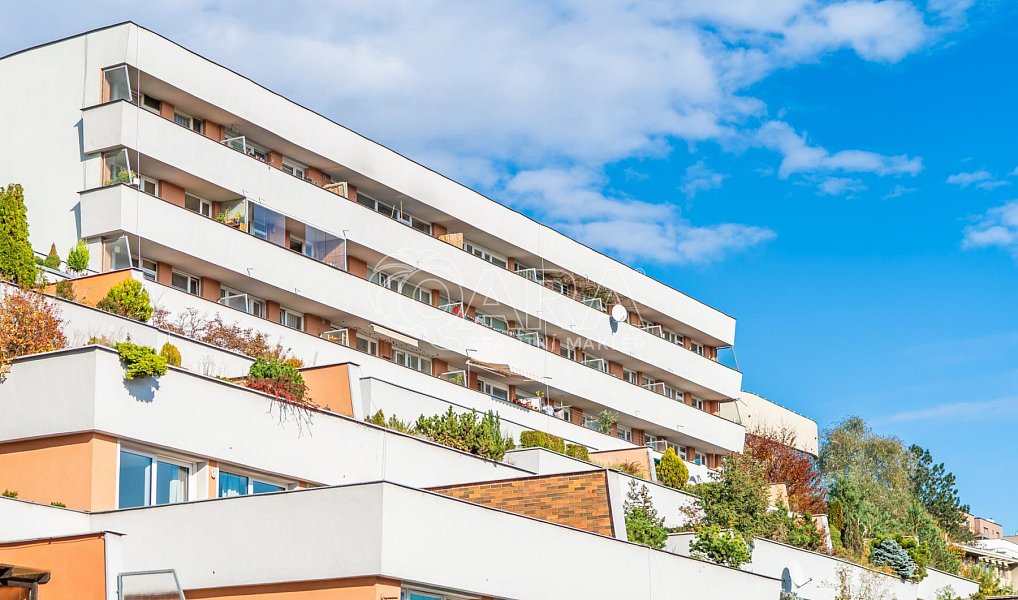 Prodej bytu 4+kk 103 m², Praha – náhled fotky 2