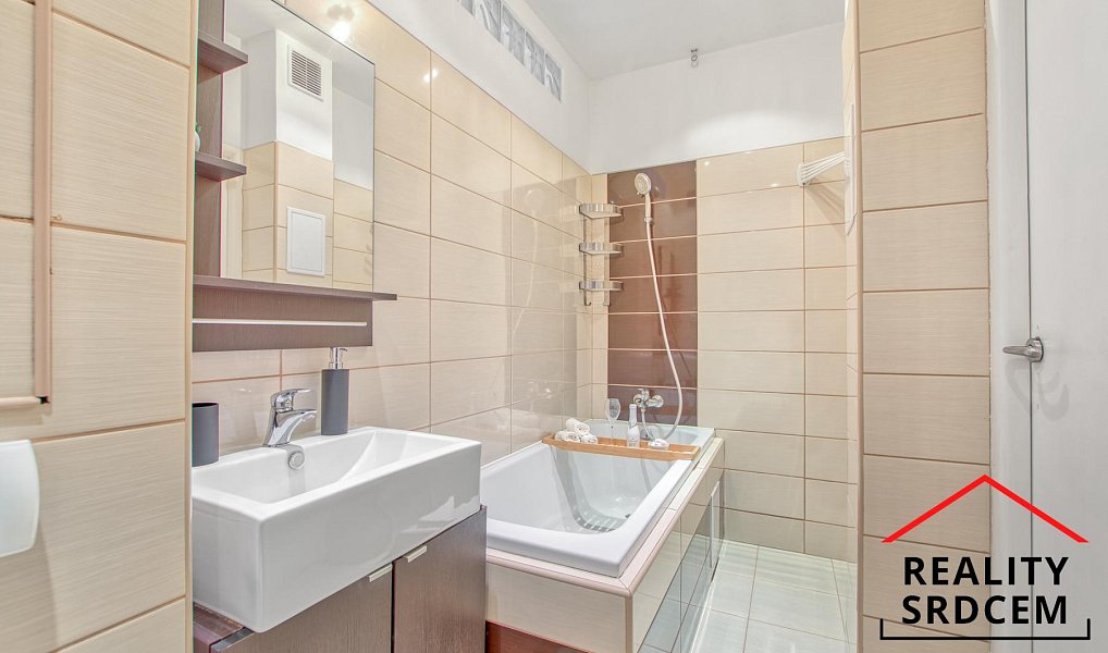 Pronájem bytu 2+1 52 m², Karviná – náhled fotky 10