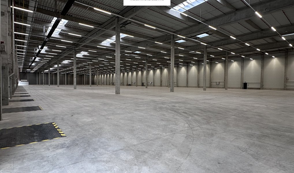 Pronájem skladovacích prostor 7 823 m², Pardubice – náhled fotky 11