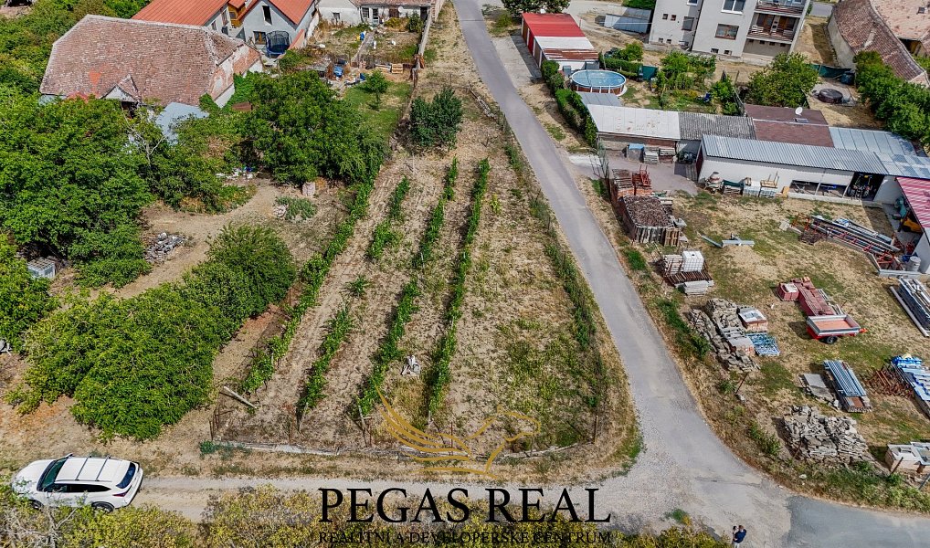 Prodej stavebního pozemku 684 m², Šatov – náhled fotky 5