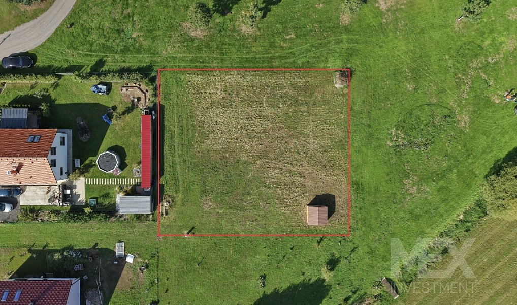 Prodej stavebního pozemku 999 m², Sadová – náhled fotky 3