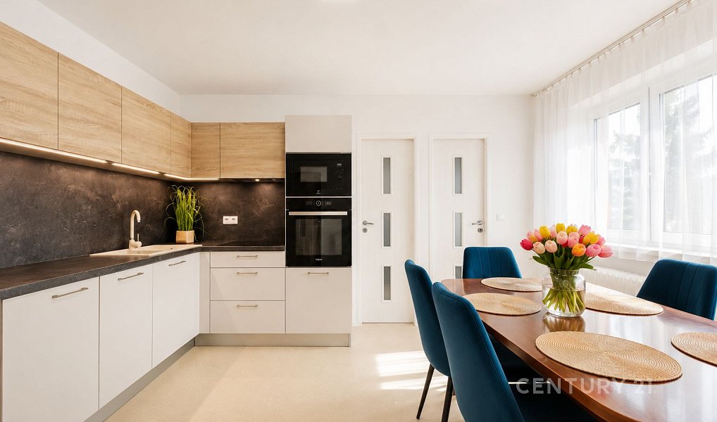 Prodej domu 229 m² s pozemkem 646 m², Sehradice – náhled fotky 9