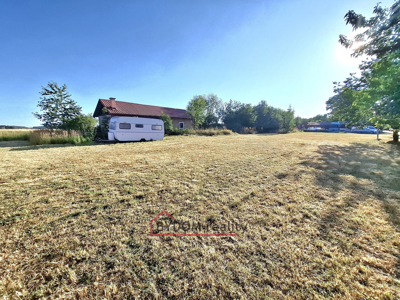 Prodej stavebního pozemku 943 m² – fotografie 4