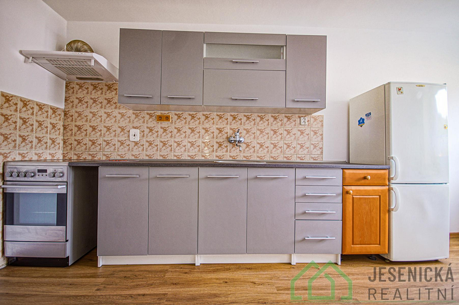 Pronájem bytu 2+1 70 m² – fotografie 3