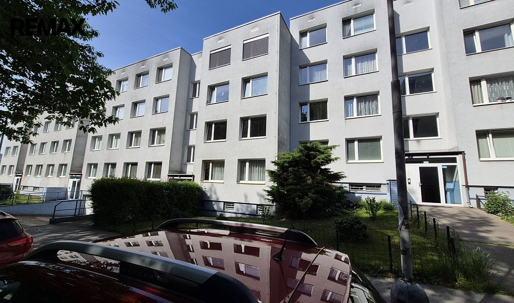 Prodej bytu 3+kk 75 m², Praha – náhled fotky 10