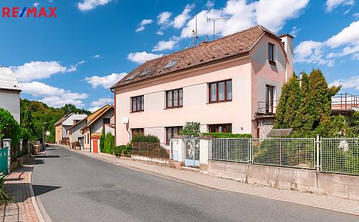 Prodej domu 220 m² s pozemkem 2 023 m², Mladá Boleslav - Podlázky