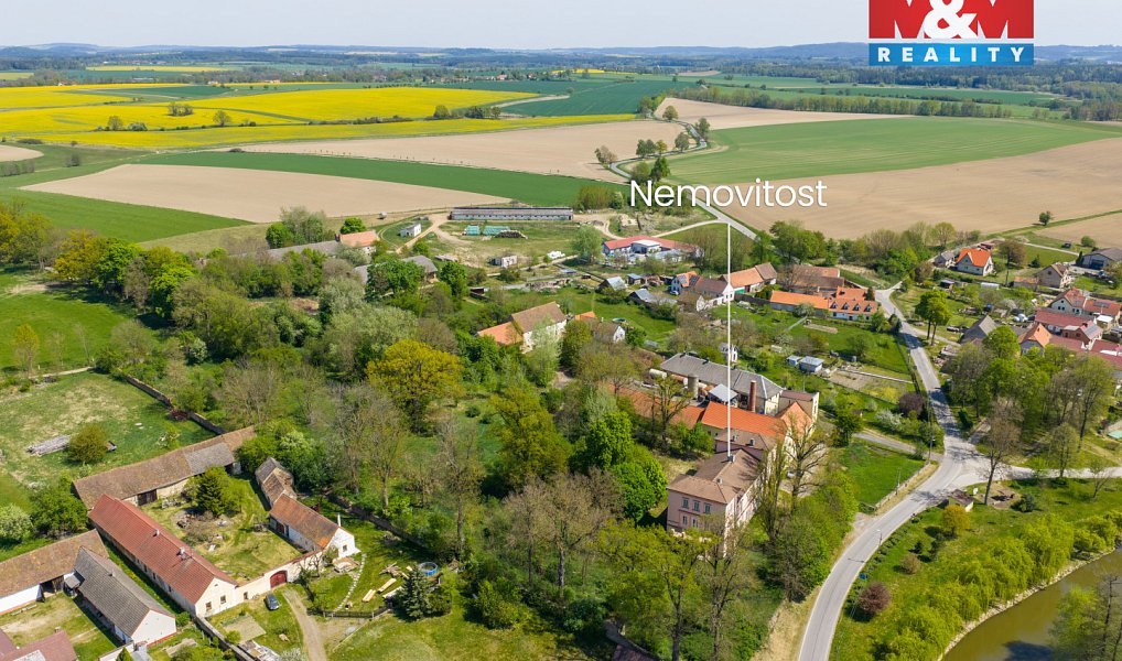 Prodej domu 963 m² s pozemkem 4 672 m², Dírná – náhled fotky 19