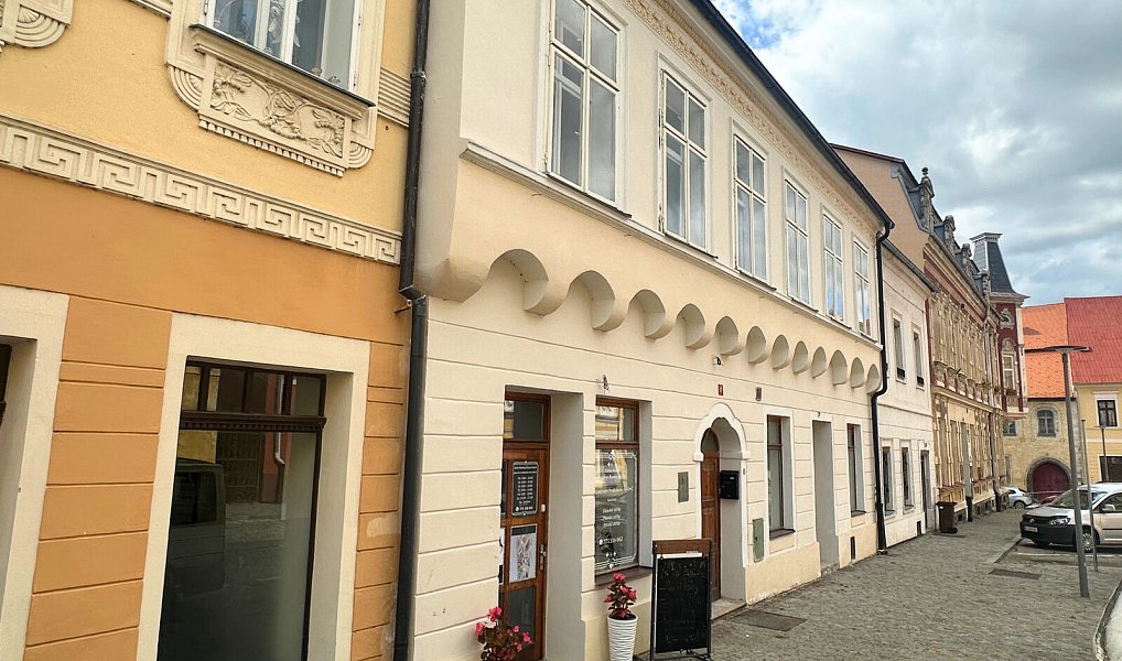 Pronájem obchodních prostor 36 m², Kadaň – náhled fotky 2