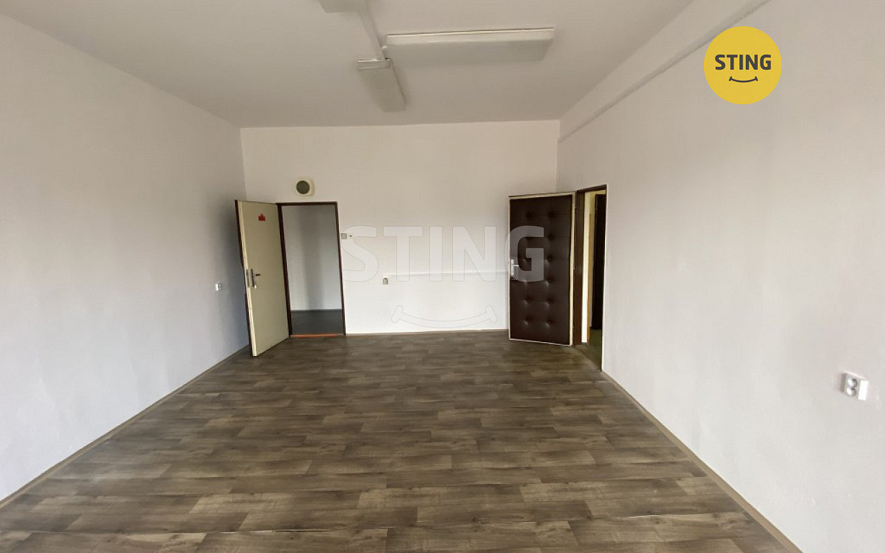 Pronájem kanceláře 75 m²