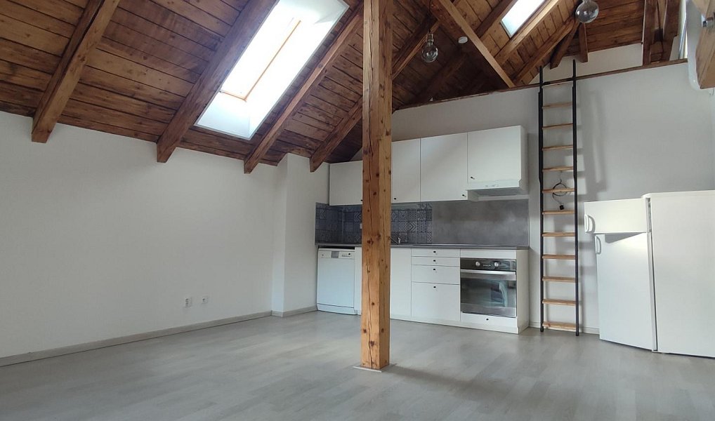 Pronájem bytu 2+kk 47 m², Husova, Řevničov, okres Rakovník