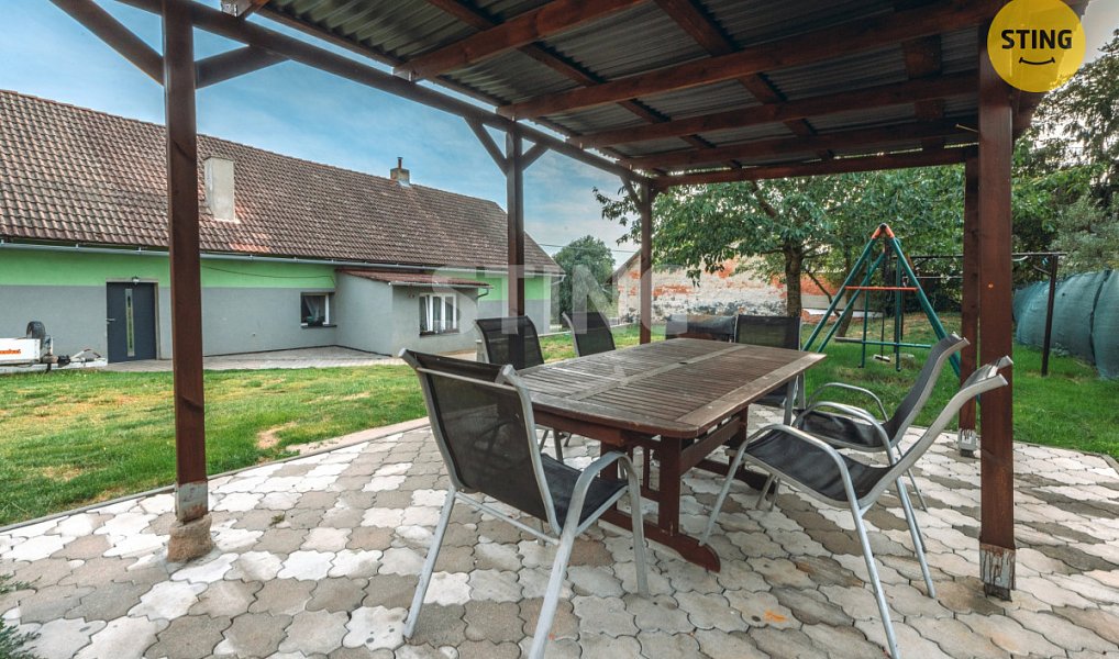 Prodej domu 220 m² s pozemkem 850 m², Prosetín – náhled fotky 4