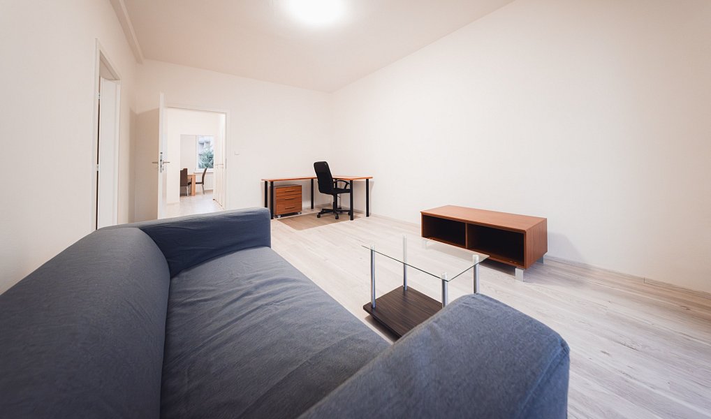 Pronájem bytu 2+1 56 m², Zlín – náhled fotky 14