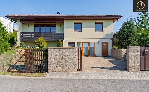 Prodej domu 206 m² s pozemkem 1 097 m², Dobříš, okres Příbram