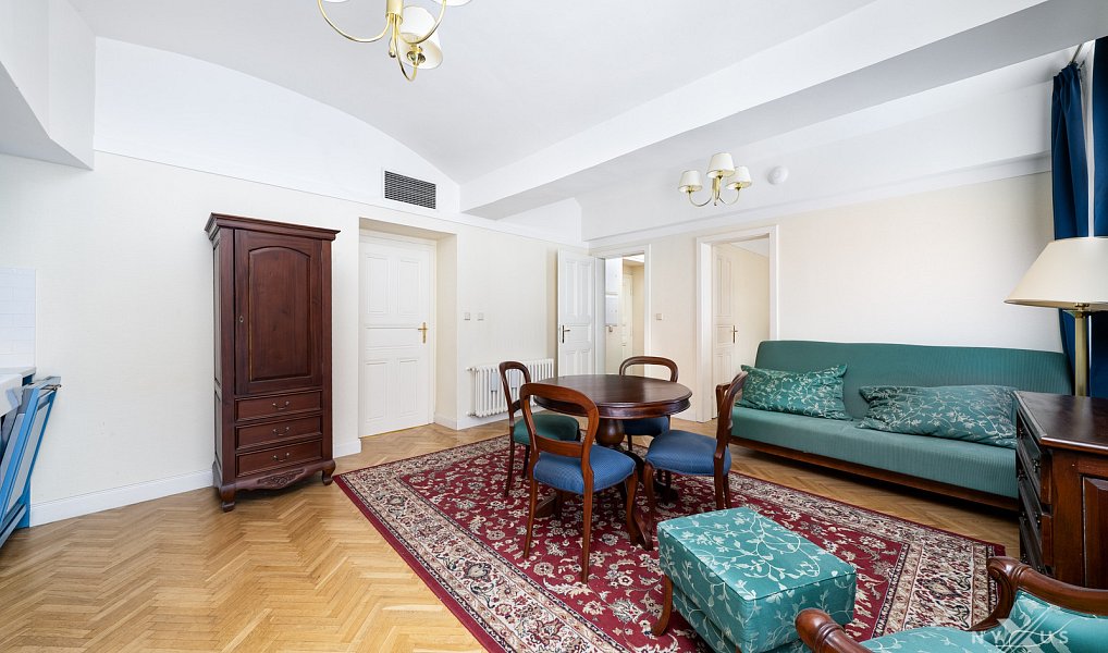 Pronájem bytu 2+kk 59 m², Praha – náhled fotky 2