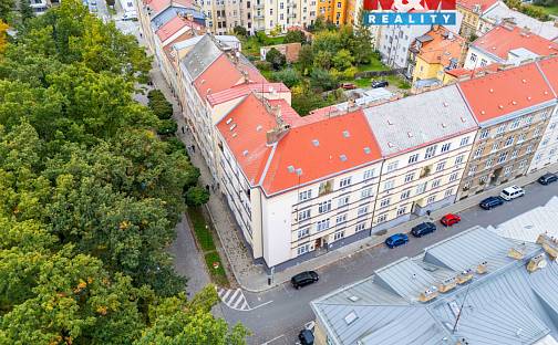 Prodej bytu 3+1 84 m², Malátova, Jihlava