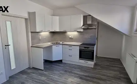 Pronájem bytu 1+1 46 m²