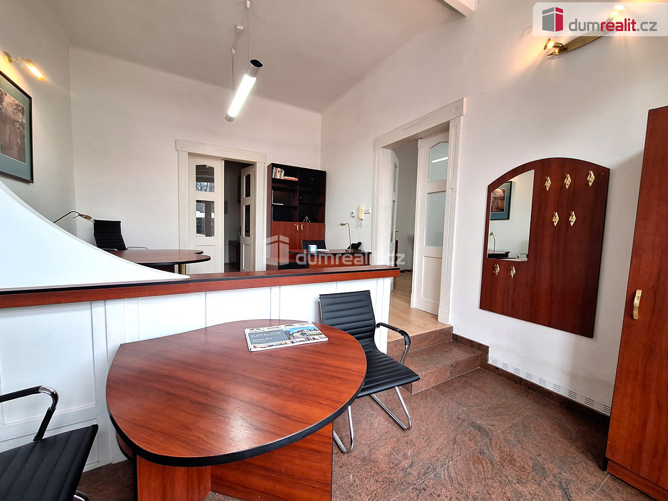 Pronájem kanceláře 51 m² — photo 2
